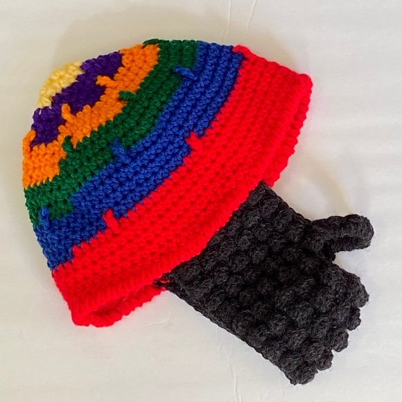 Crocheted beanie with beard main image 4